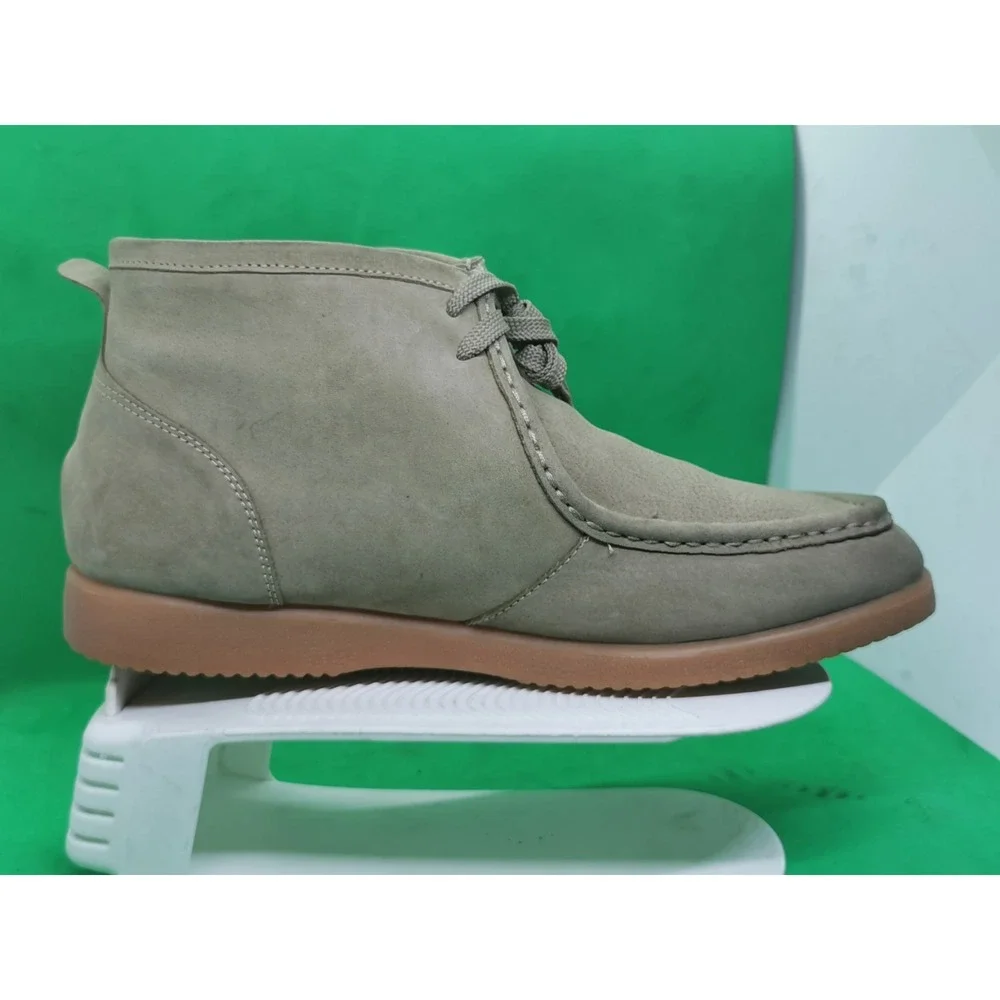 Hush Puppies Men's Bridgeport 2 Light Gray Suede Chukka Boots US Size 12 Wide